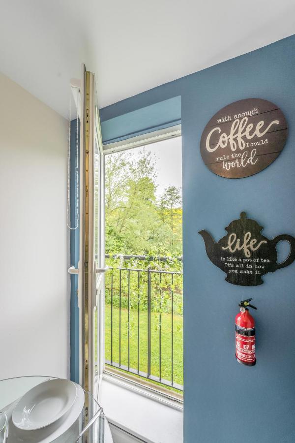 Saughton Suite With Views Of Water Of Leith 爱丁堡 外观 照片