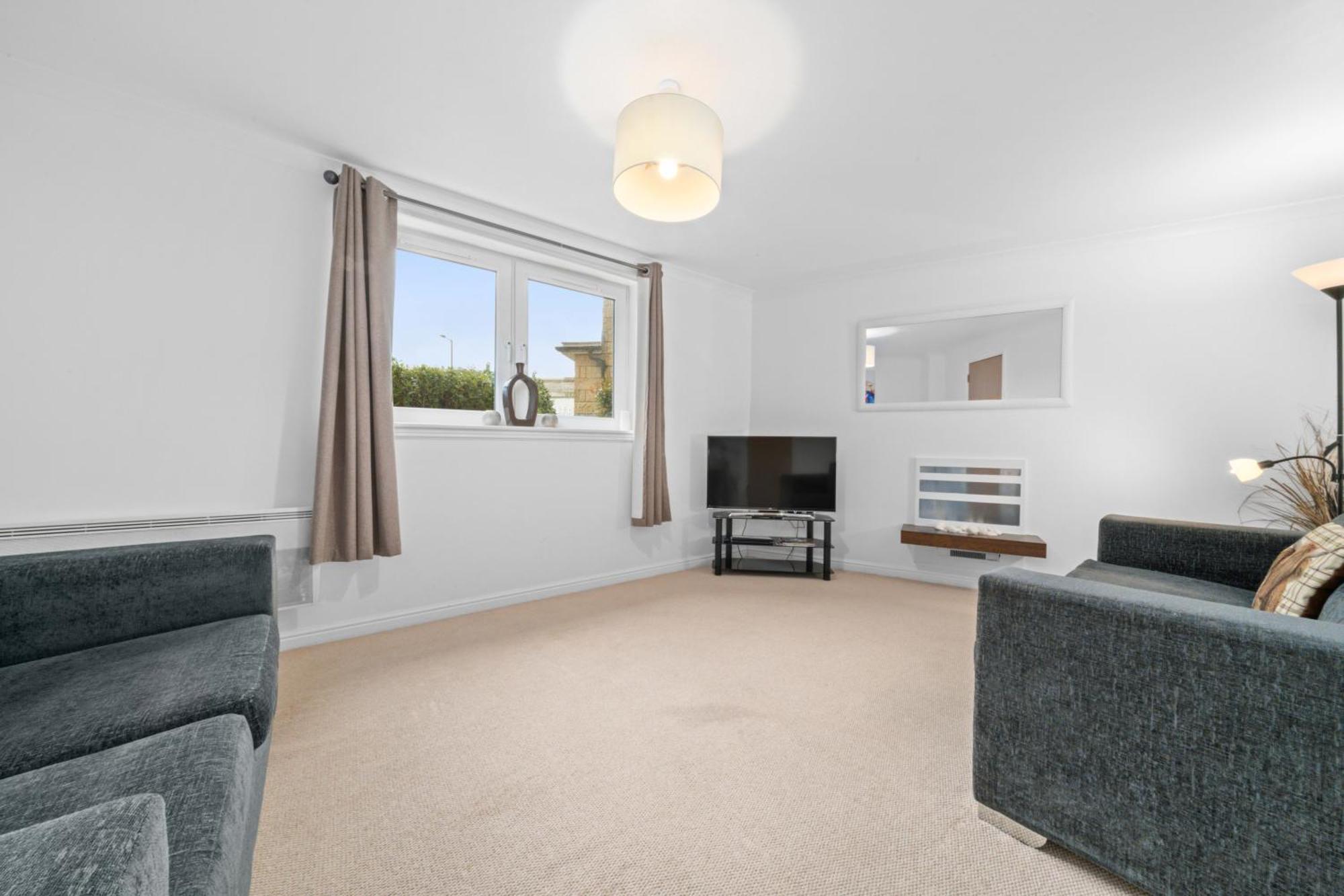 Saughton Suite With Views Of Water Of Leith 爱丁堡 外观 照片