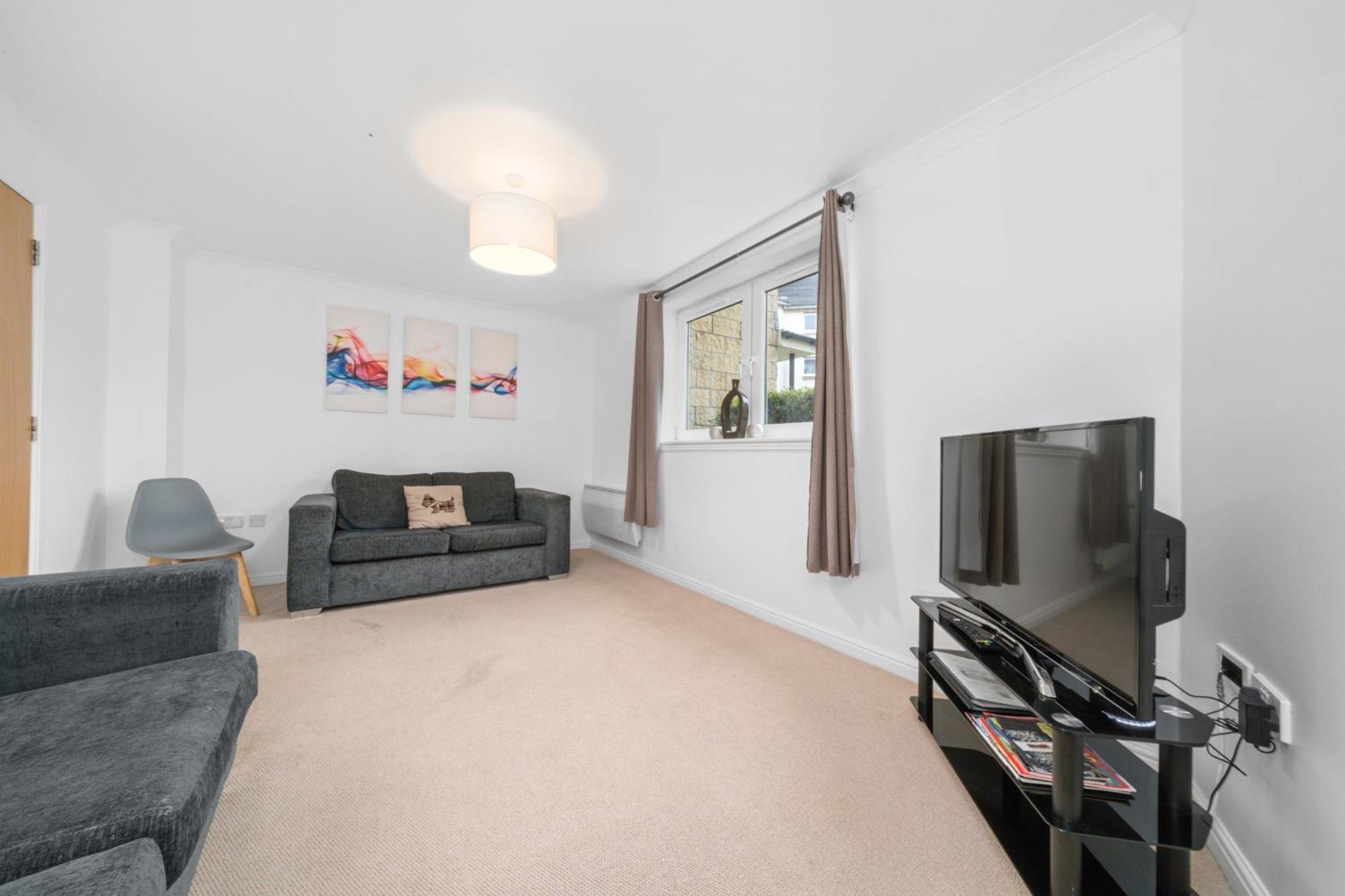 Saughton Suite With Views Of Water Of Leith 爱丁堡 外观 照片